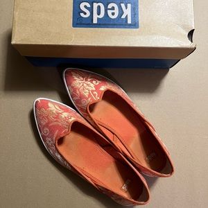 Beautiful shoes! In a good condition!